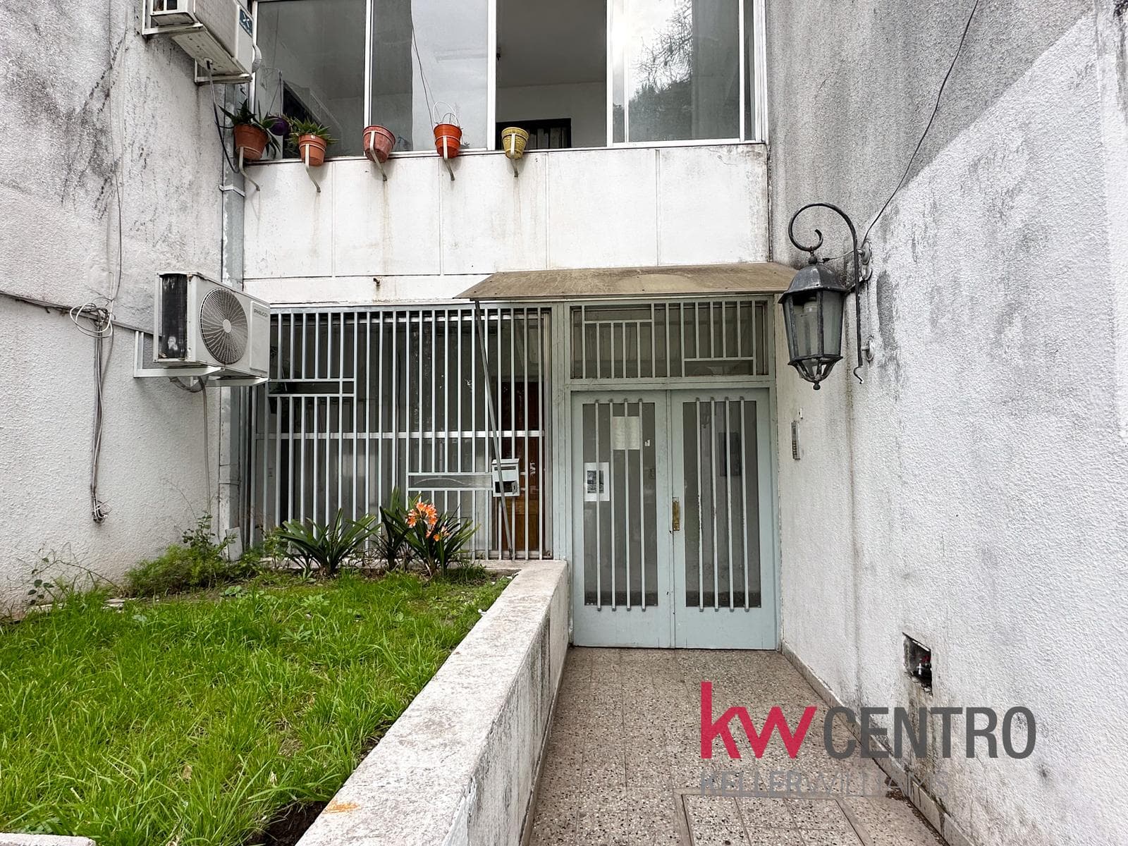 Venta Departamento 3 Ambientes Lomas del Mirador,oportunidad !!!!