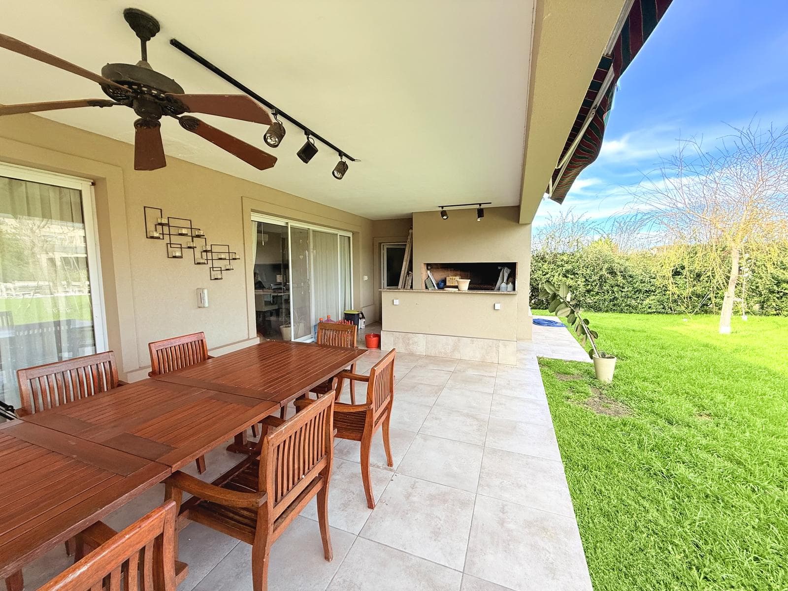 FOR SALE - 4-bedroom house - San Sebastian, Funes
