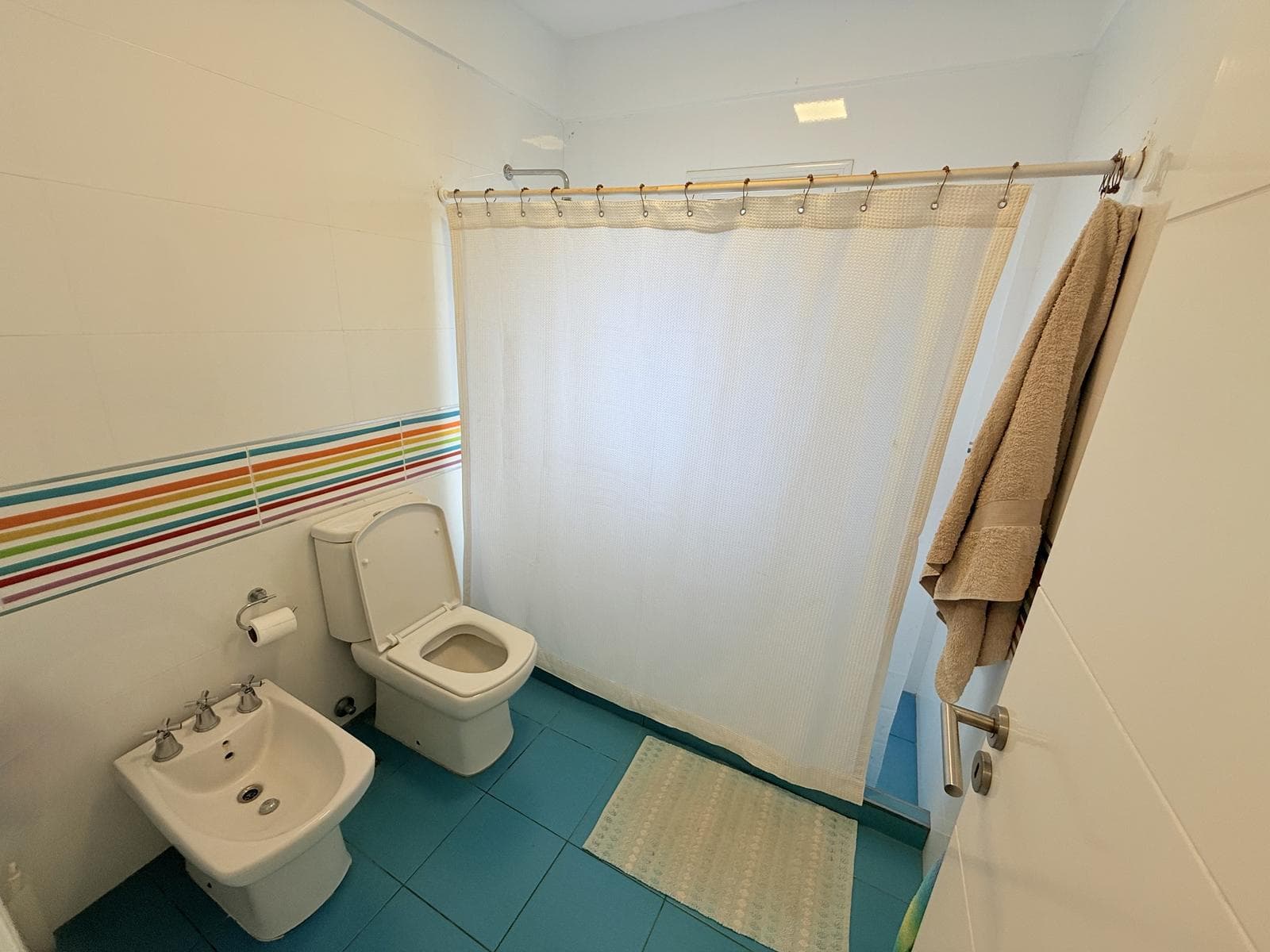 FOR SALE - 4-bedroom house - San Sebastian, Funes