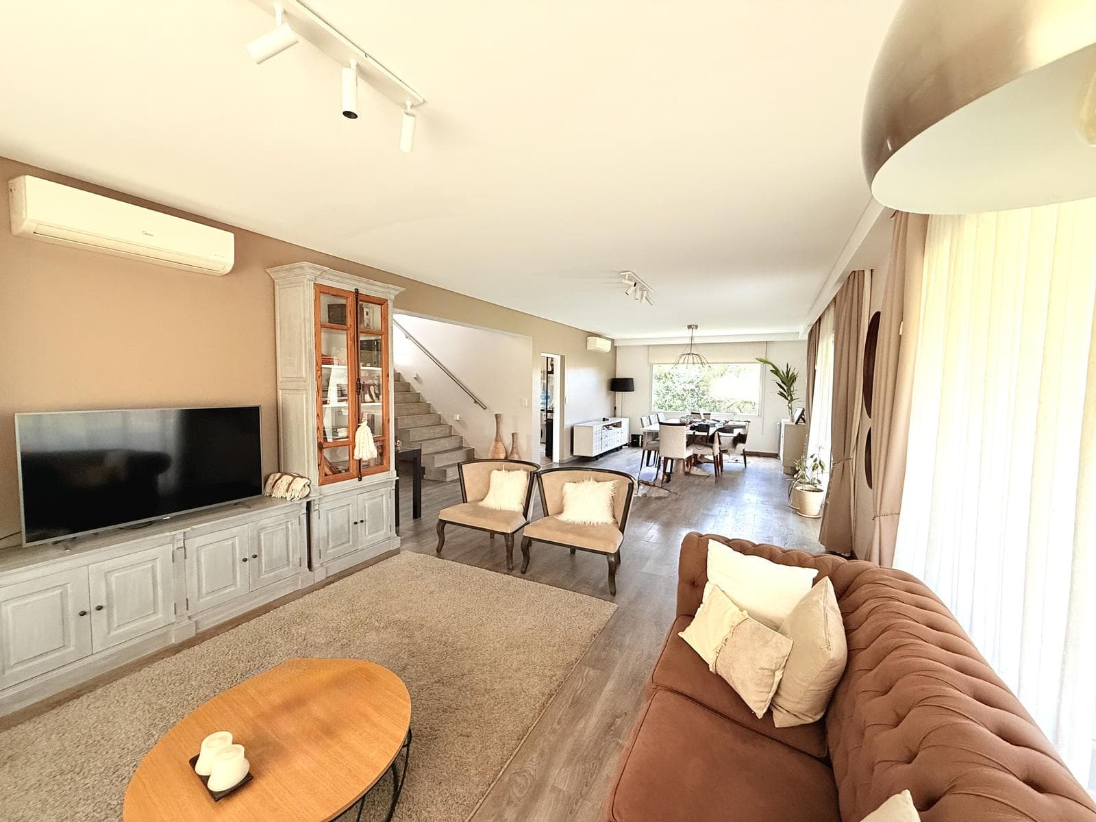 FOR SALE - 4-bedroom house - San Sebastian, Funes