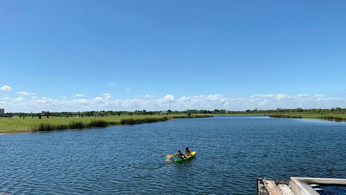 Lot in Naudir Delta, Escobar