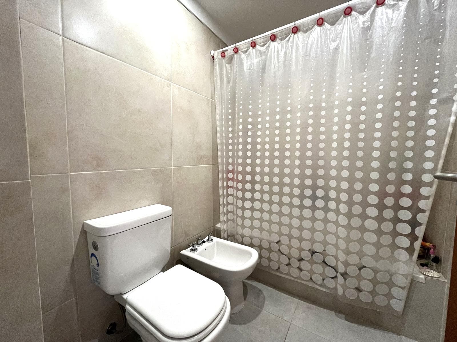 Great opportunity! Bright, ideal as a primary residence or investment. Ing. Maschwitz. 3 rooms, grill, balcony, surrounded by nature