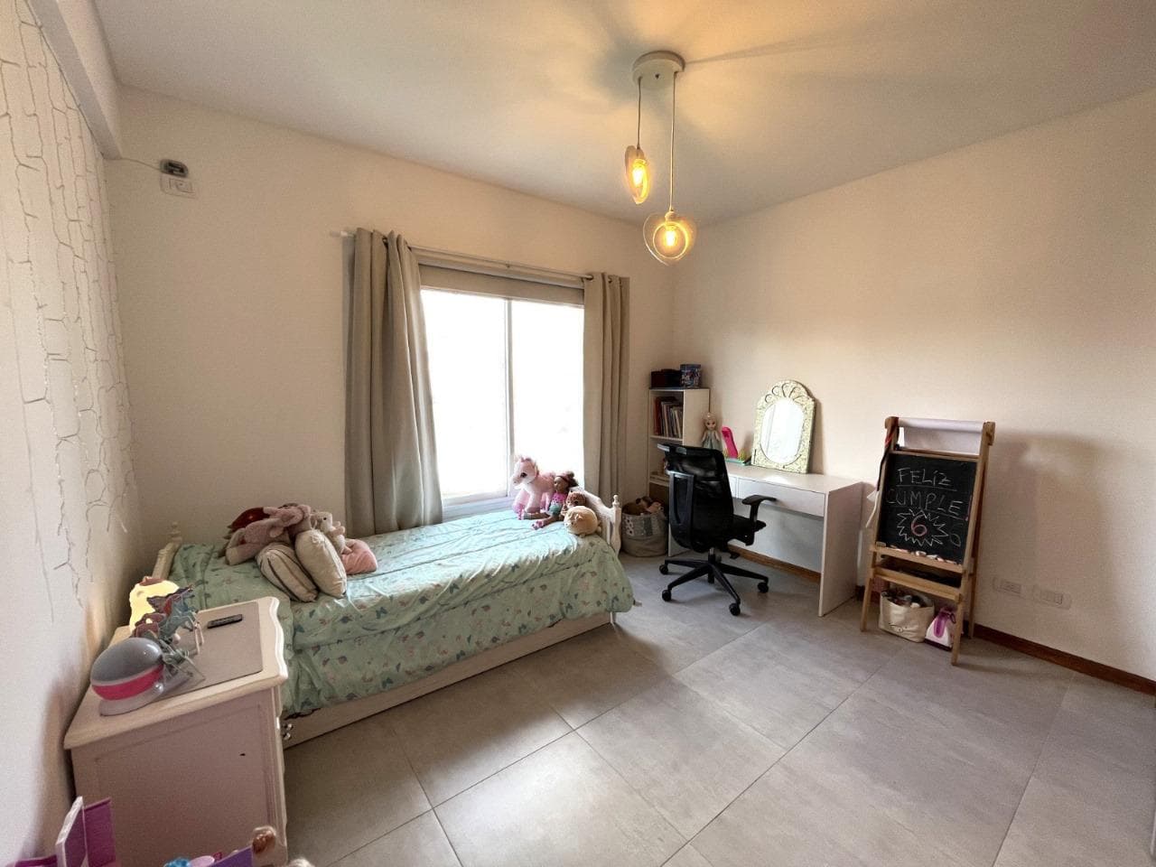 Great opportunity! Bright, ideal as a primary residence or investment. Ing. Maschwitz. 3 rooms, grill, balcony, surrounded by nature