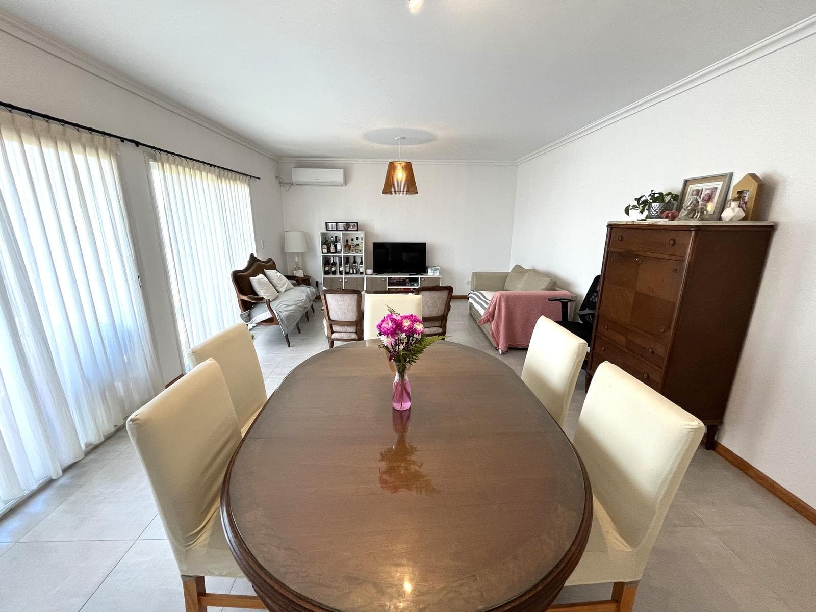 Great opportunity! Bright, ideal as a primary residence or investment. Ing. Maschwitz. 3 rooms, grill, balcony, surrounded by nature