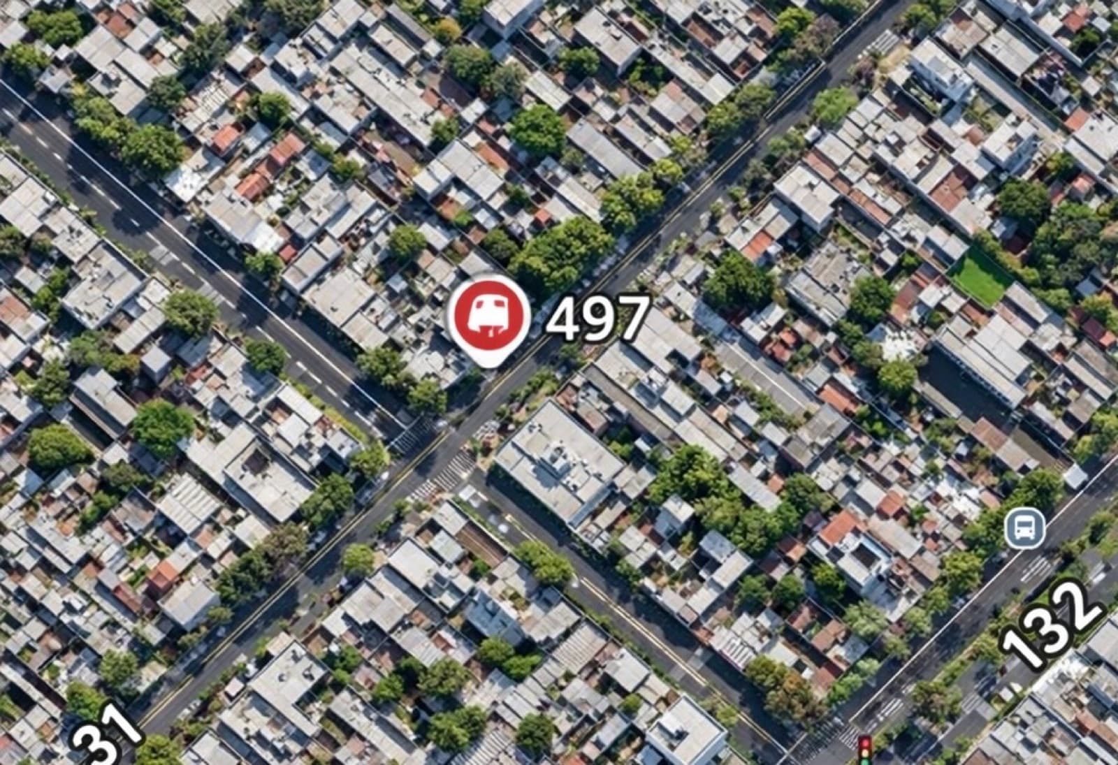 Land for sale at 497 between 31 and 132, with a 12-meter frontage and a 30-meter depth. Gonnet.