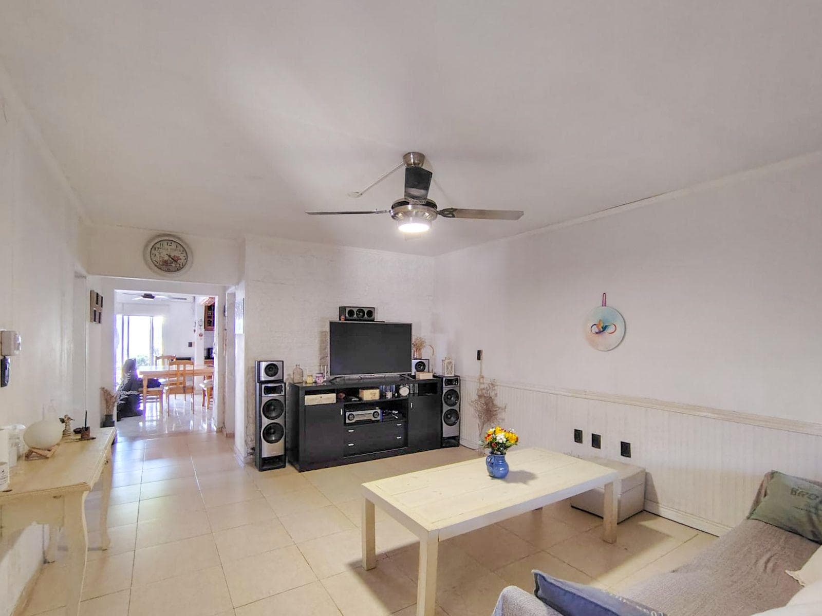 FOR SALE | TRADE - 3-bedroom house with porch and garage - Sarmiento, Rosario. QUALIFIES FOR A LOAN.
