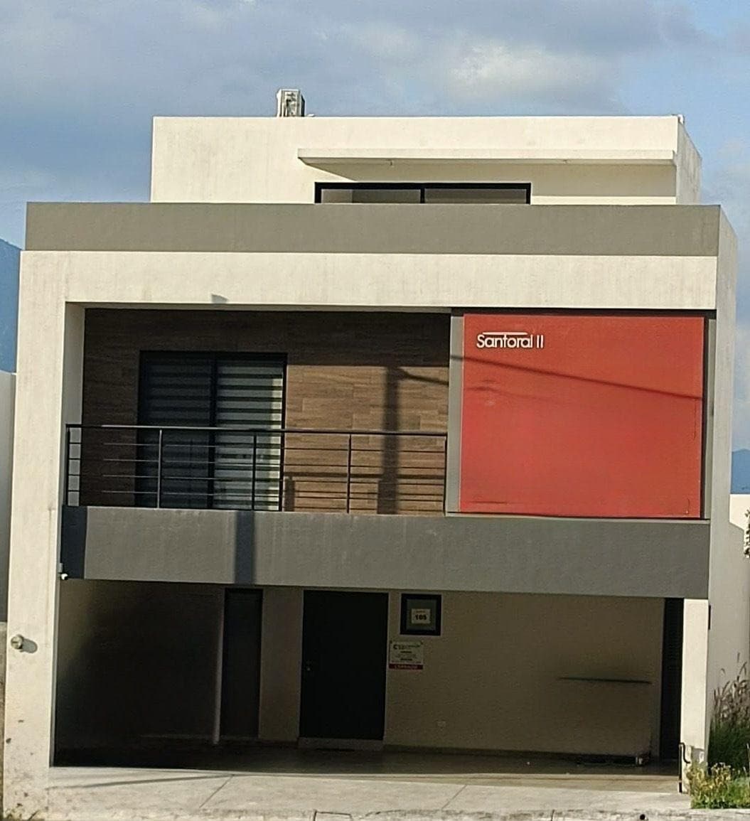 House for Sale in Dominio Cumbres