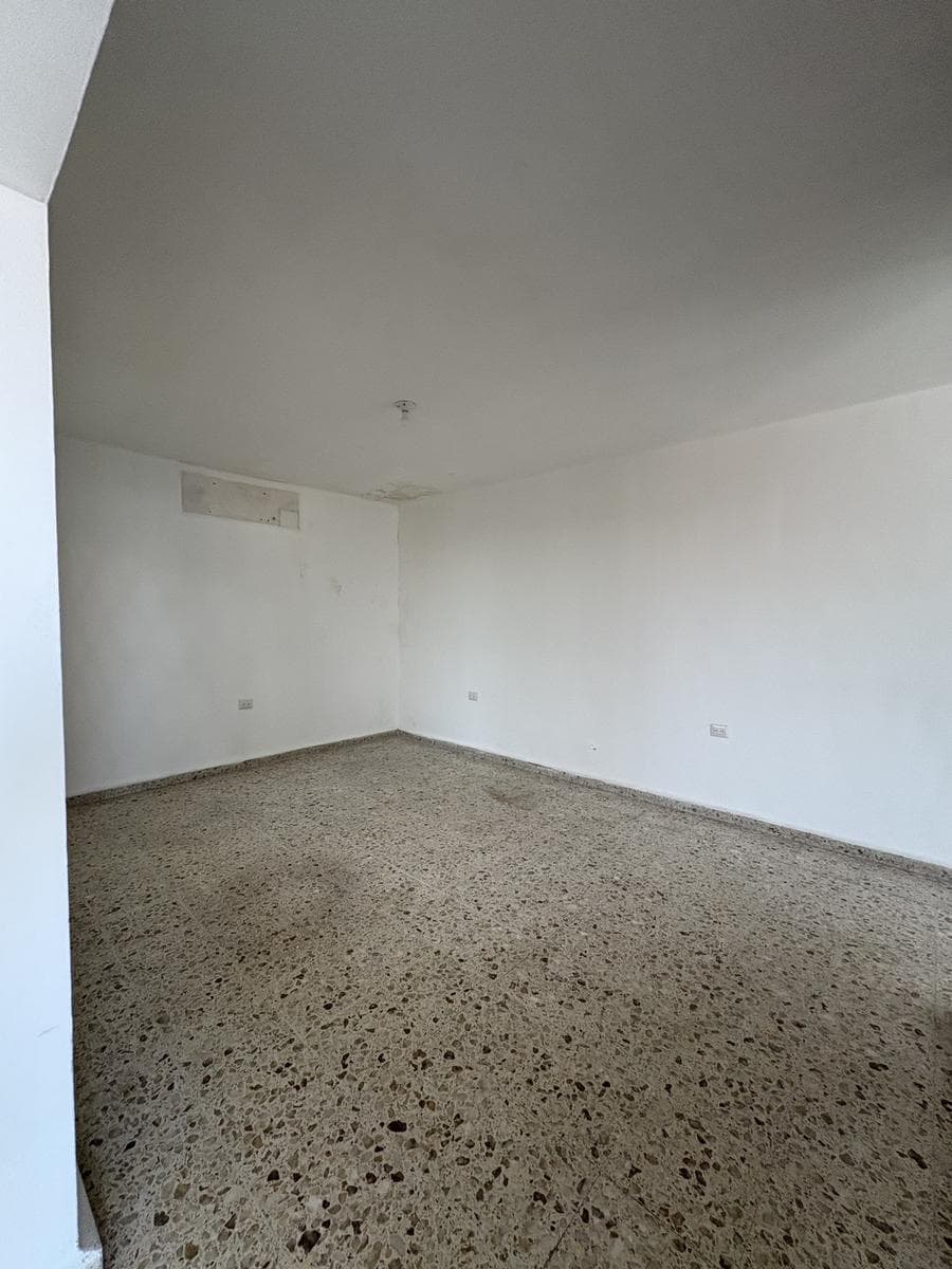 Office for Rent in the Contry Area
