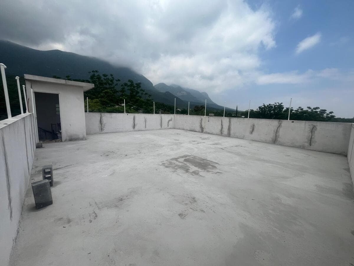 House for Sale in Jardines de la Silla