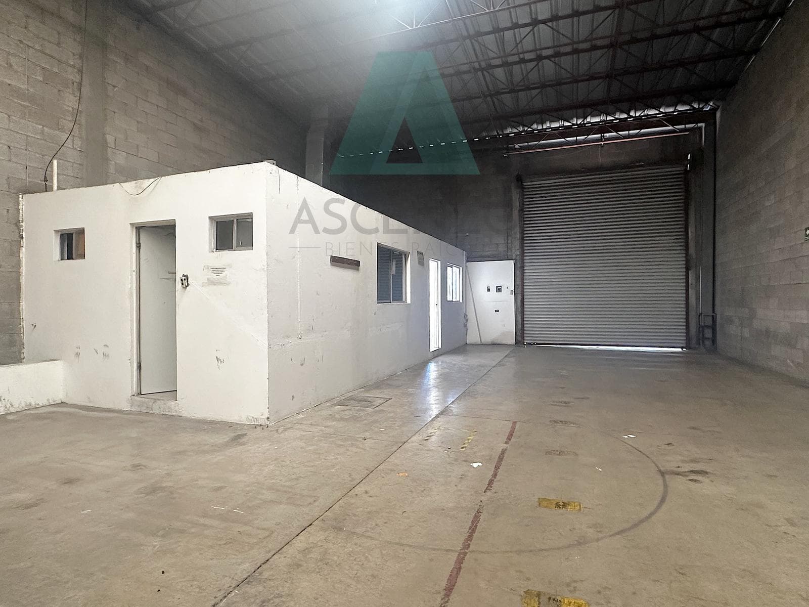Commercial Warehouse for Rent in the Complejo Industrial Norte, Tanch