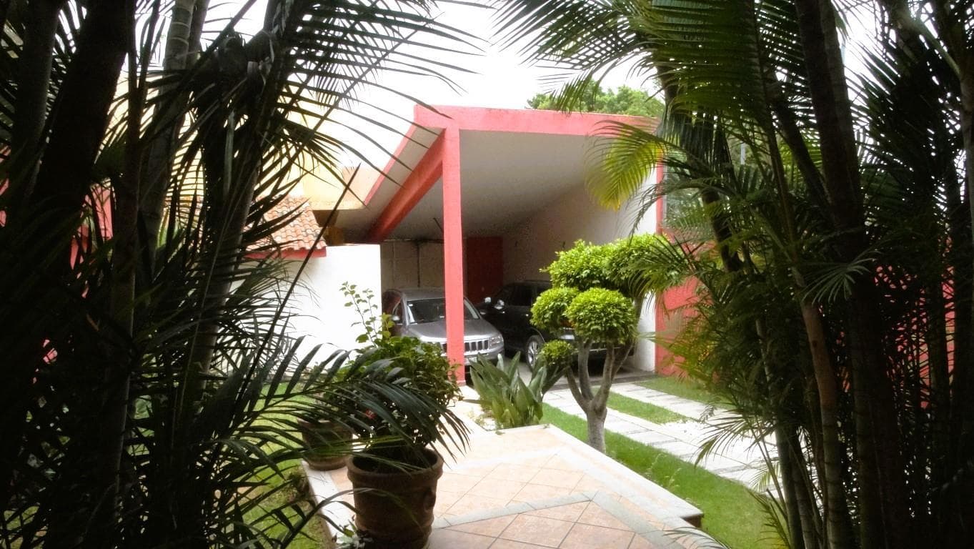 House for Sale in Cuernavaca—Just 10 Minutes from Tepoztlán, Morelos