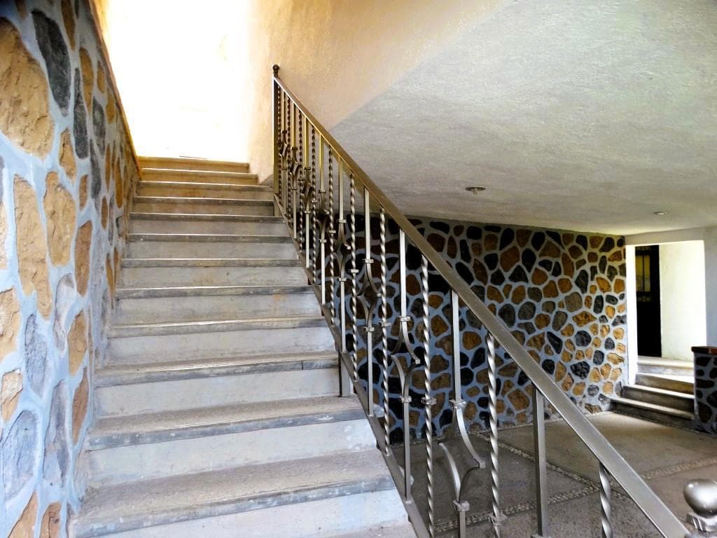 House for sale in Cuernavaca, northern area—with incredible 180° views