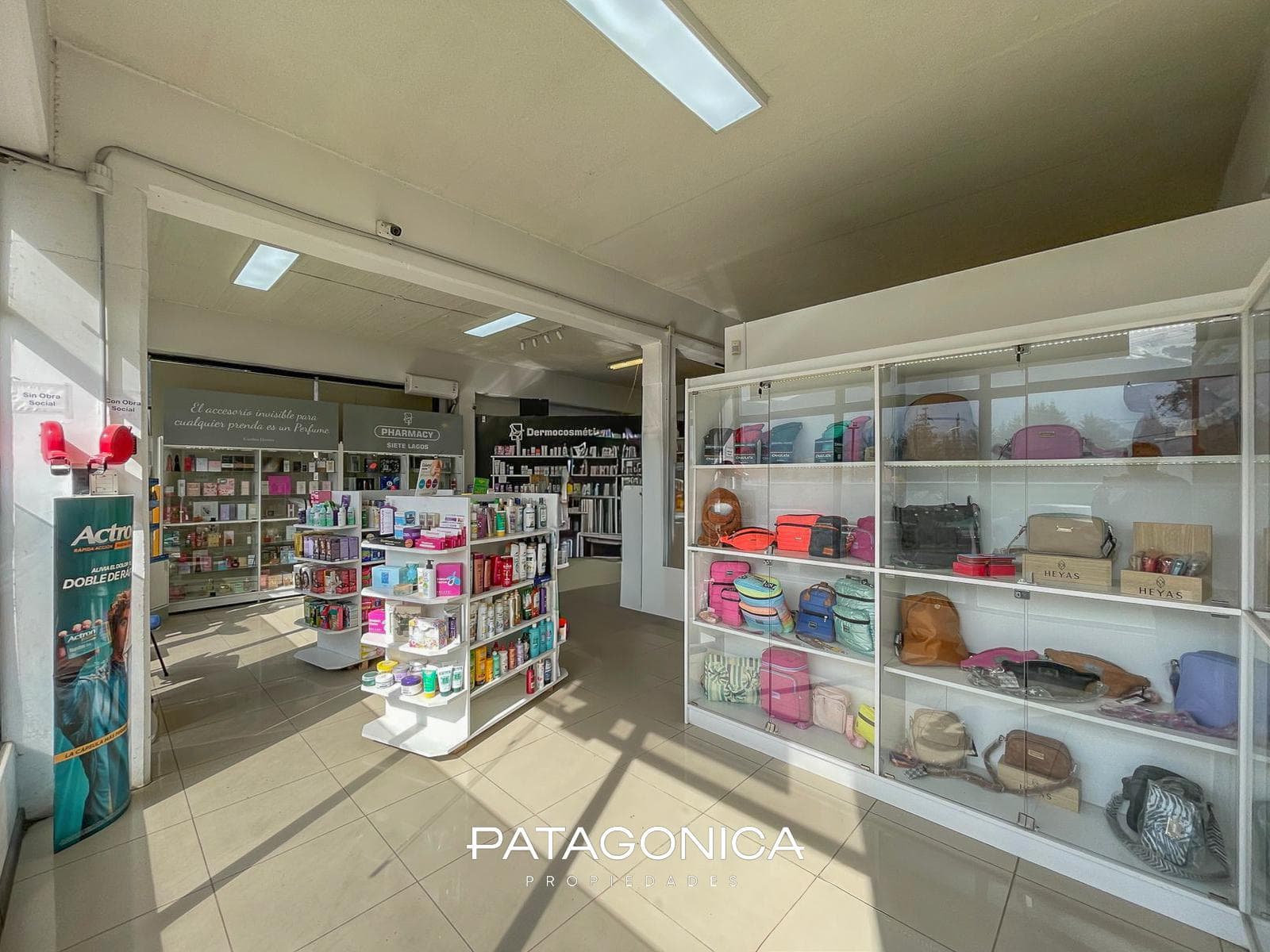 PHARMACY BUSINESS FOR SALE IN VILLA LA ANGOSTURA