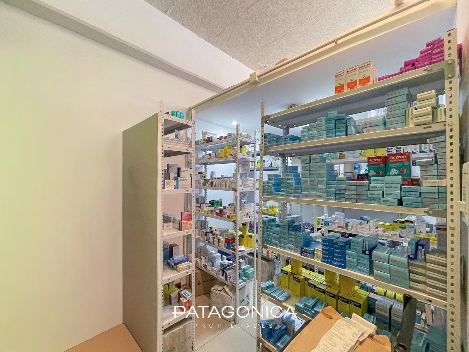 PHARMACY BUSINESS FOR SALE IN VILLA LA ANGOSTURA