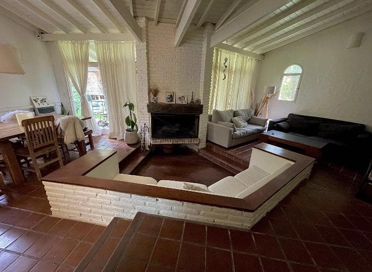 House for Sale - Rincón De Maschwitz - Financing Available