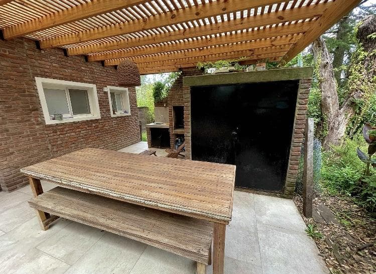 House for Sale - Rincón De Maschwitz - Financing Available