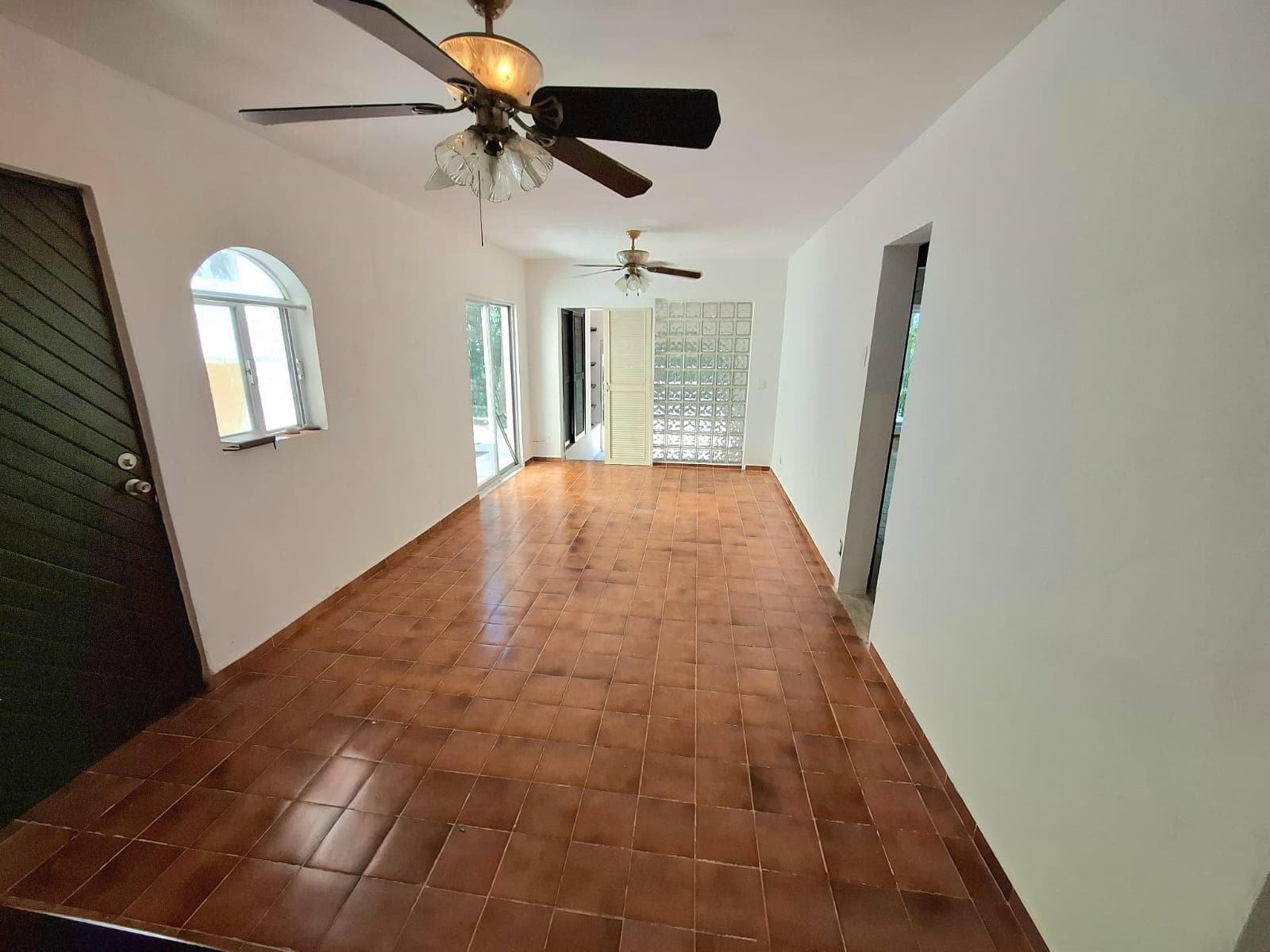 Two-bedroom apartment for sale in Puerto Aventuras