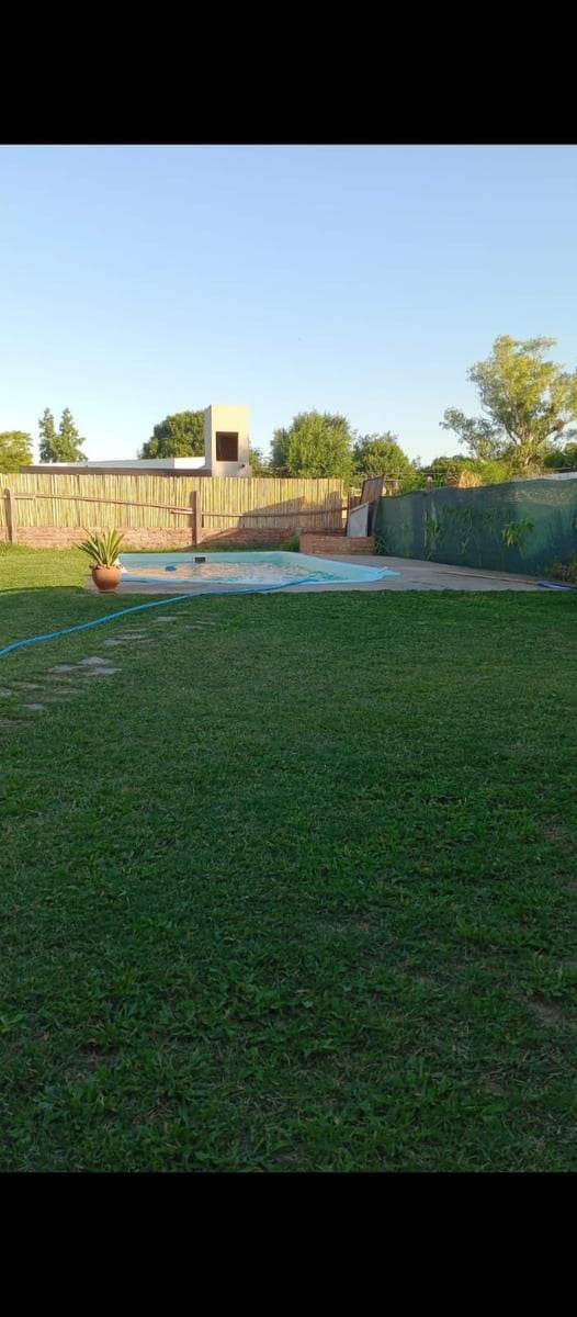 FOR SALE - House in Andino - 1 bedroom, with garage, pool, and barbecue area