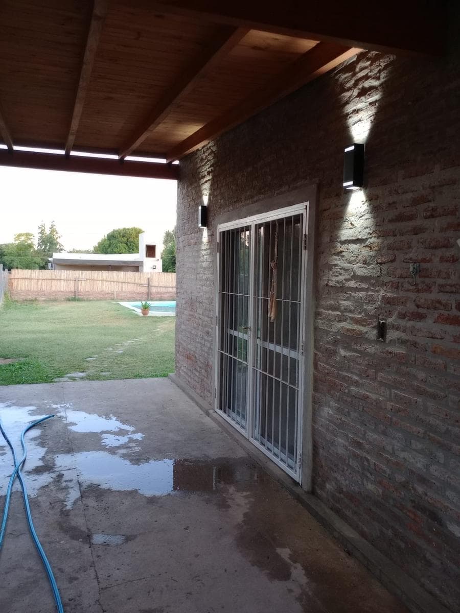 FOR SALE - House in Andino - 1 bedroom, with garage, pool, and barbecue area