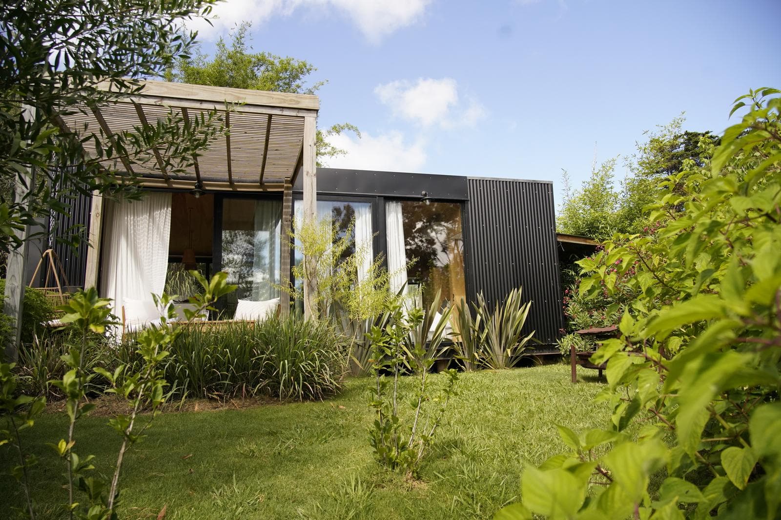 Vacation Rentals in Punta Ballena – Fully Equipped Cabins in an Exclusive Natural Setting