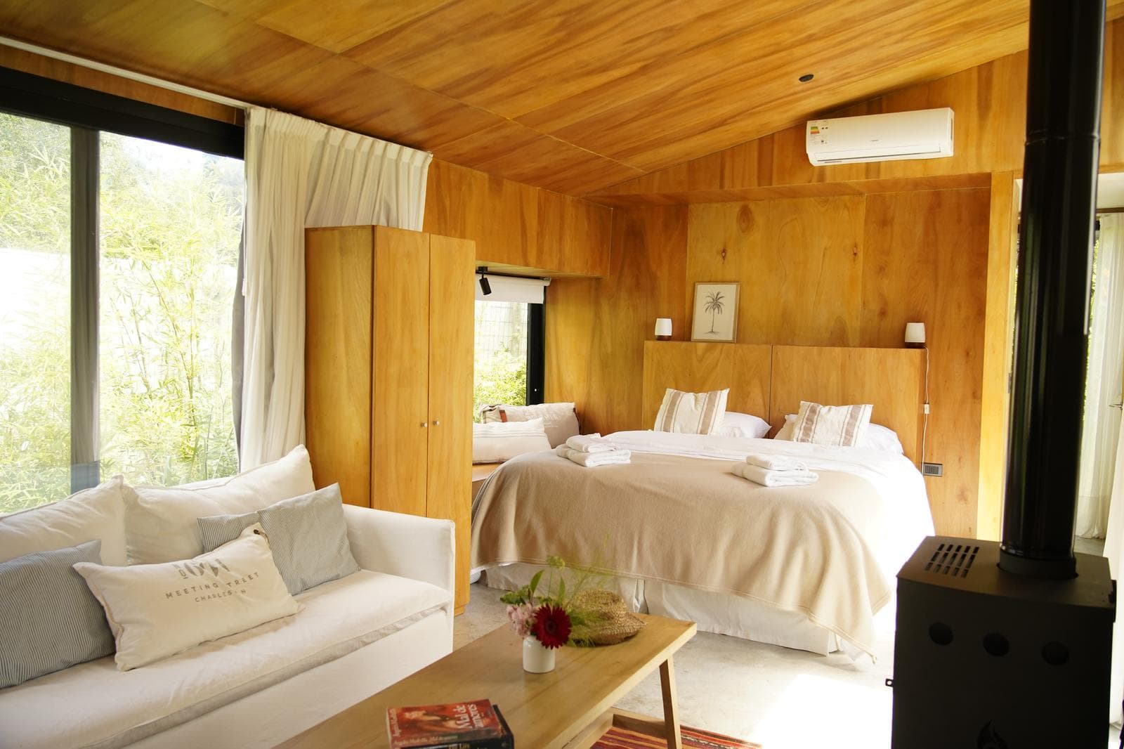 Vacation Rentals in Punta Ballena – Fully Equipped Cabins in an Exclusive Natural Setting