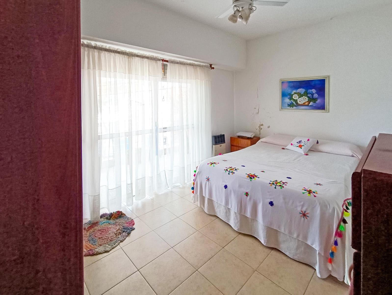 FOR SALE | TRADE - 4-bedroom house with barbecue area and garage - Sarmiento neighborhood, Rosario.
