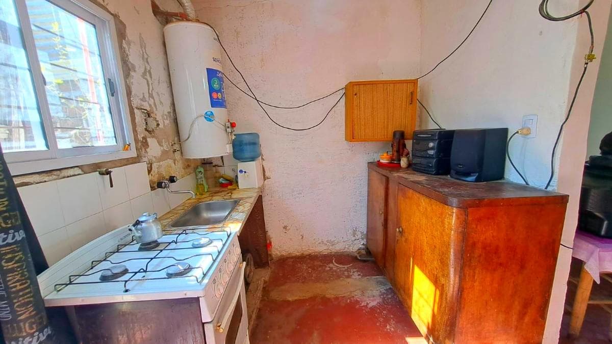 For Sale, Land, House in Need of Renovation, Ituzaingó
