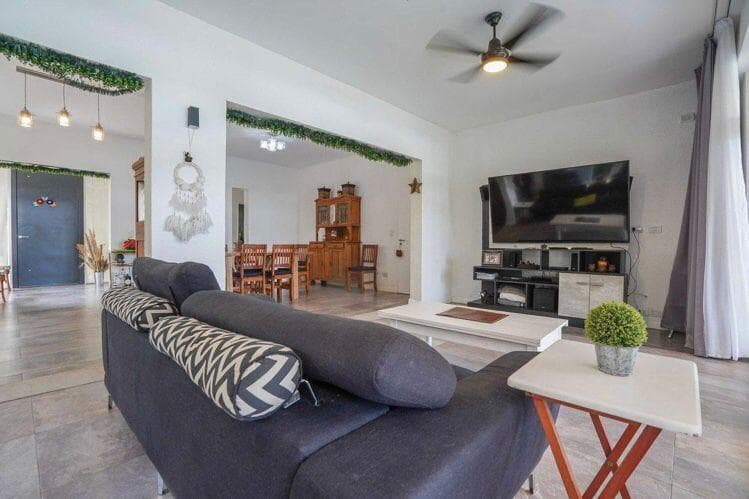House for Sale, Near the Lagoon in San Benito - Villanueva
