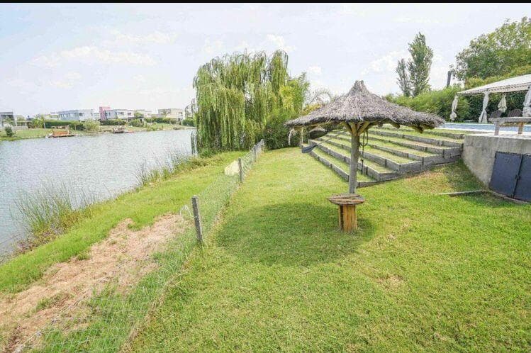 House for Sale, Near the Lagoon in San Benito - Villanueva