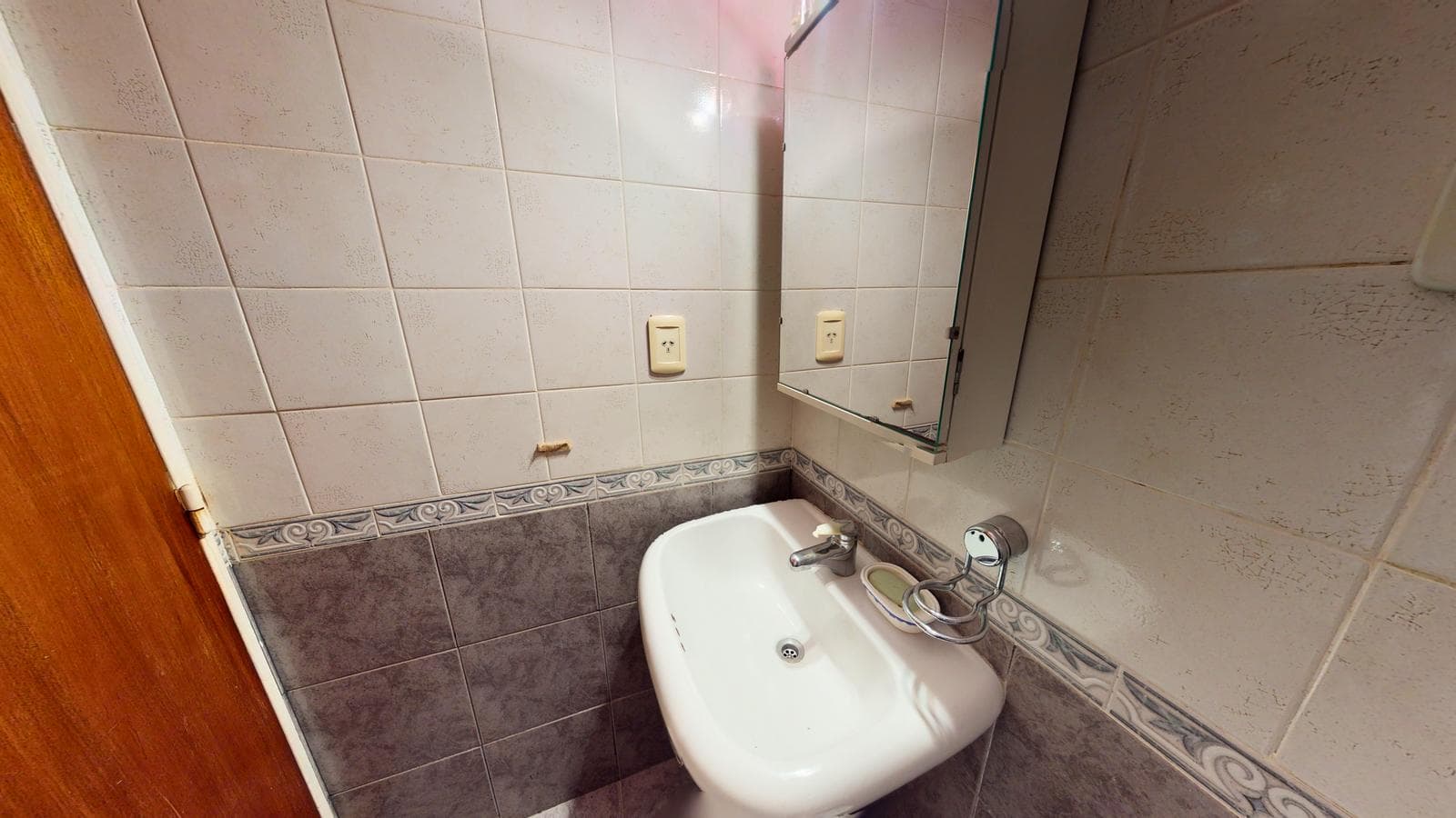 4-room apartment for sale in Caballito, with a garage and storage room. Panoramic view