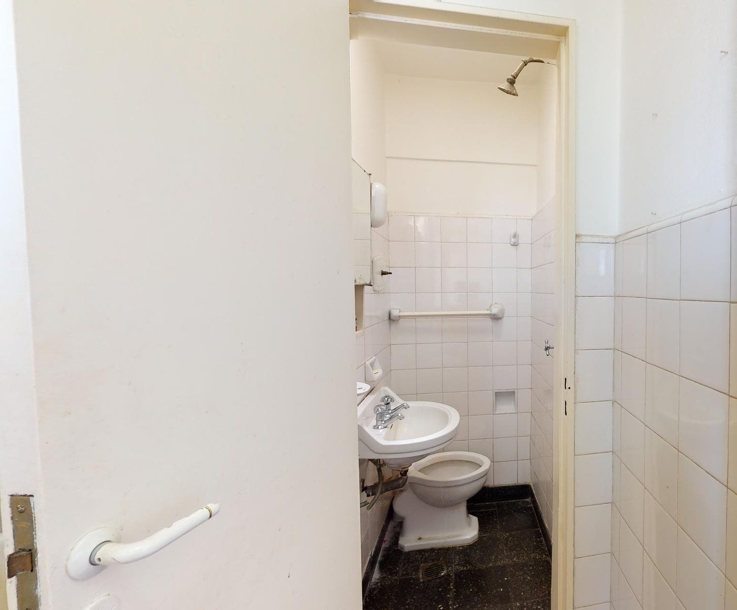 4-room apartment for sale in Caballito, with a garage and storage room. Panoramic view