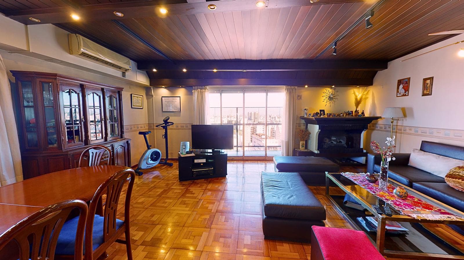 4-room apartment for sale in Caballito, with a garage and storage room. Panoramic view