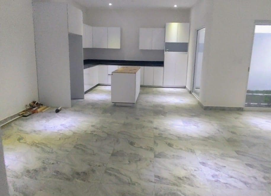 House for Sale MITICA RESIDENCIAL