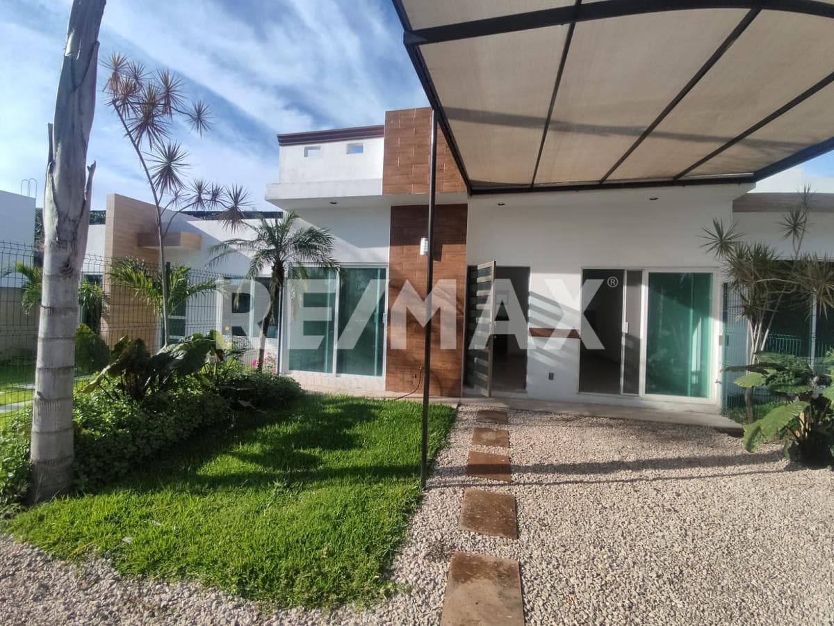 House for Sale in Morelos, Otilio Montaño, Cuautla