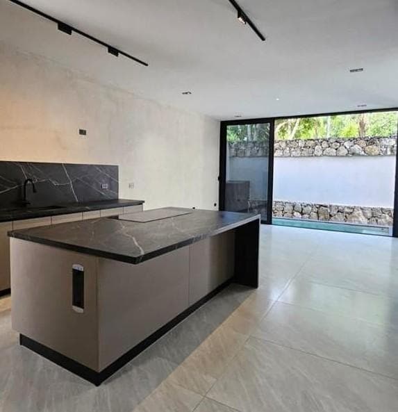 House in Altozano