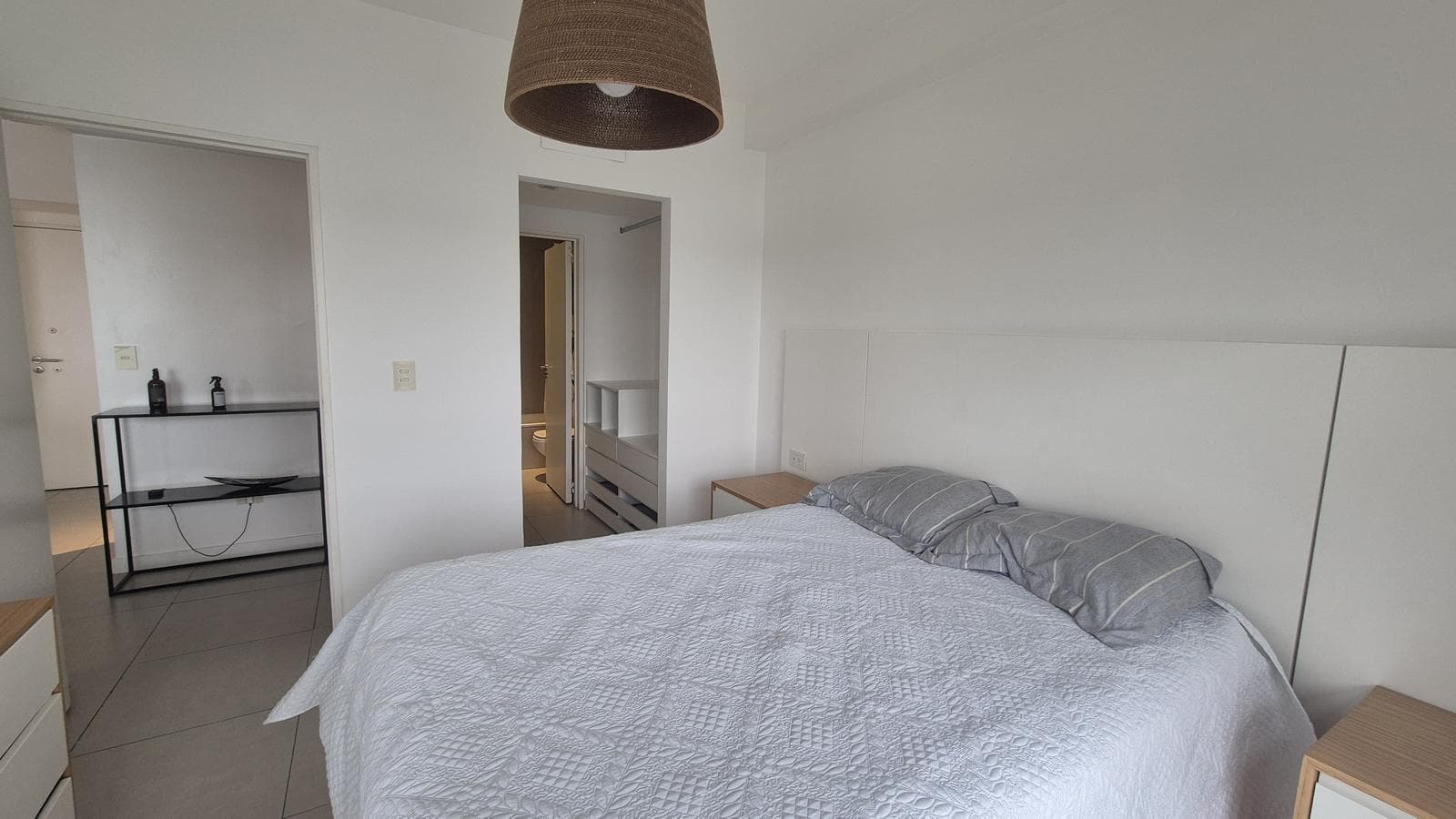 Amazing Apartment with a View in Qbay Golf