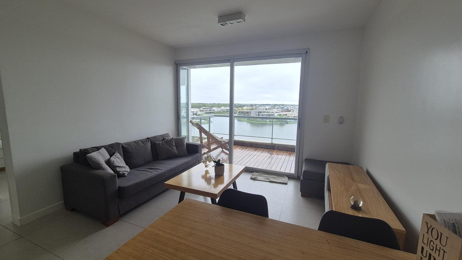 Amazing Apartment with a View in Qbay Golf