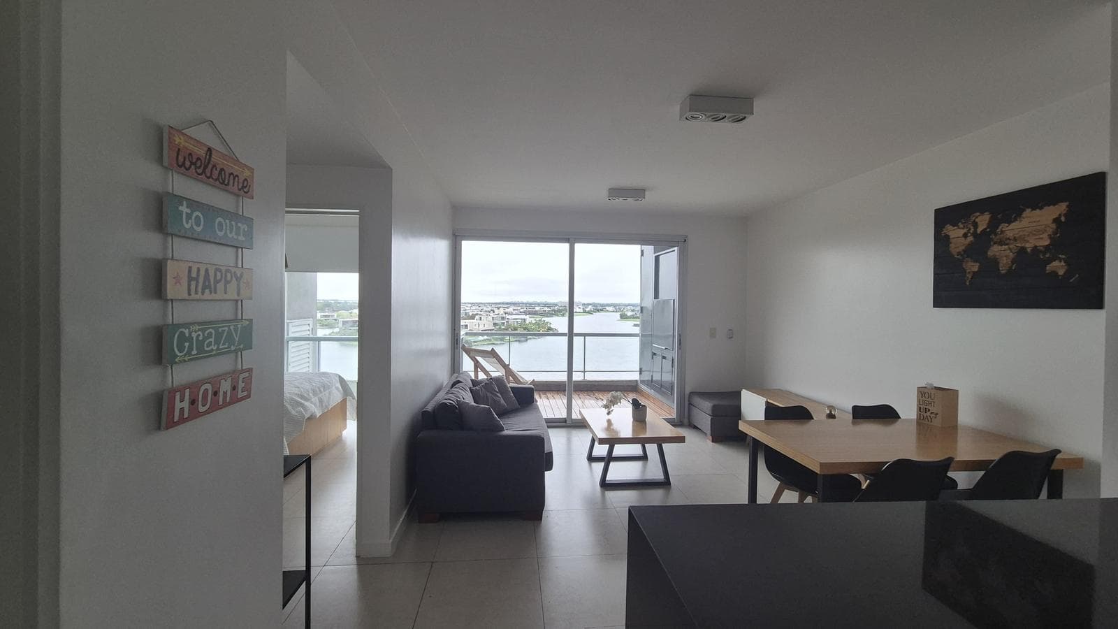 Amazing Apartment with a View in Qbay Golf
