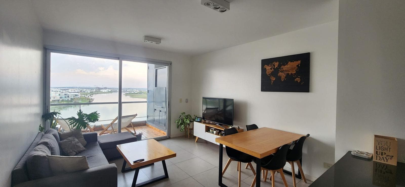 Amazing Apartment with a View in Qbay Golf