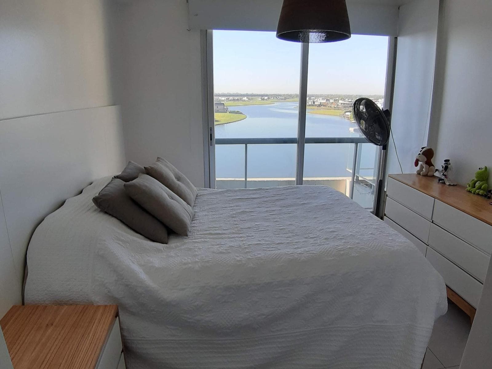 Amazing Apartment with a View in Qbay Golf