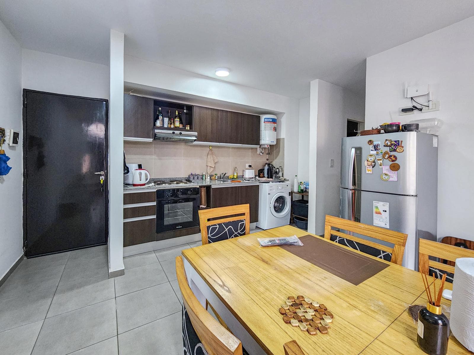 Great deal on a 1-bedroom apartment, currently rented in Downtown