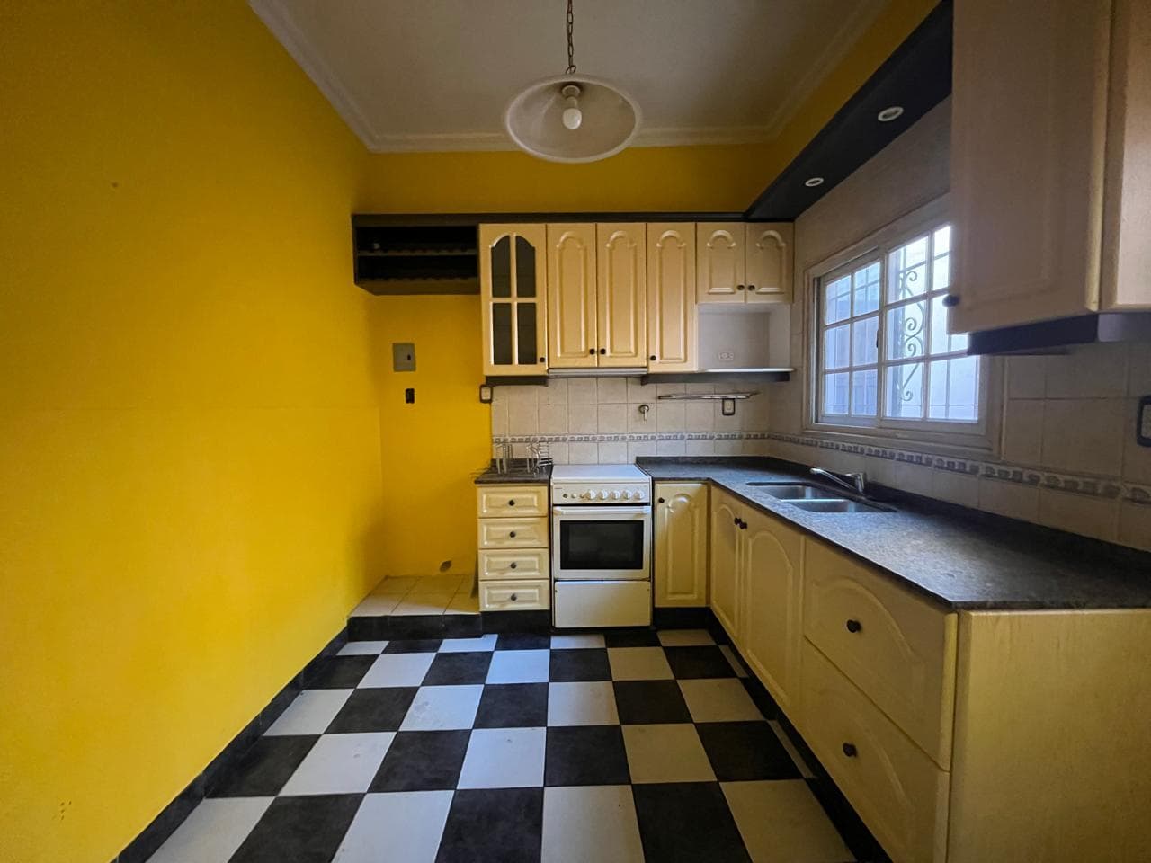FOR SALE | TRADE - 3-bedroom house - Las Heras neighborhood, Rosario.
