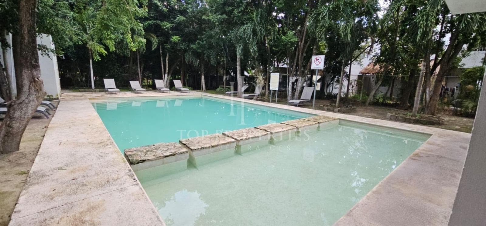 HOUSE FOR SALE, PUERTO MARINO RESIDENTIAL COMPLEX, PUERTO MORELOS, QUINTANA ROO.