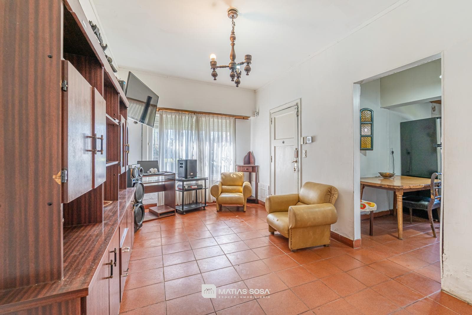 For Sale - 3-room house with a patio - Regional Area - Eligible for a mortgage