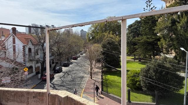 House on its own lot for sale on a corner lot in Parque Patricios