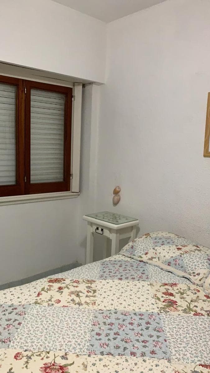 2-room apartment just steps from the ocean and downtown