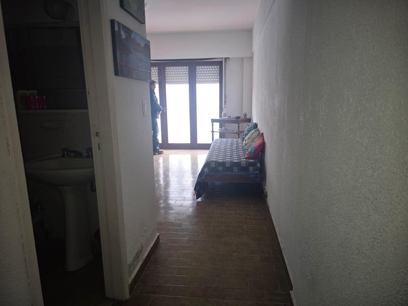 2-room apartment just steps from the ocean and downtown