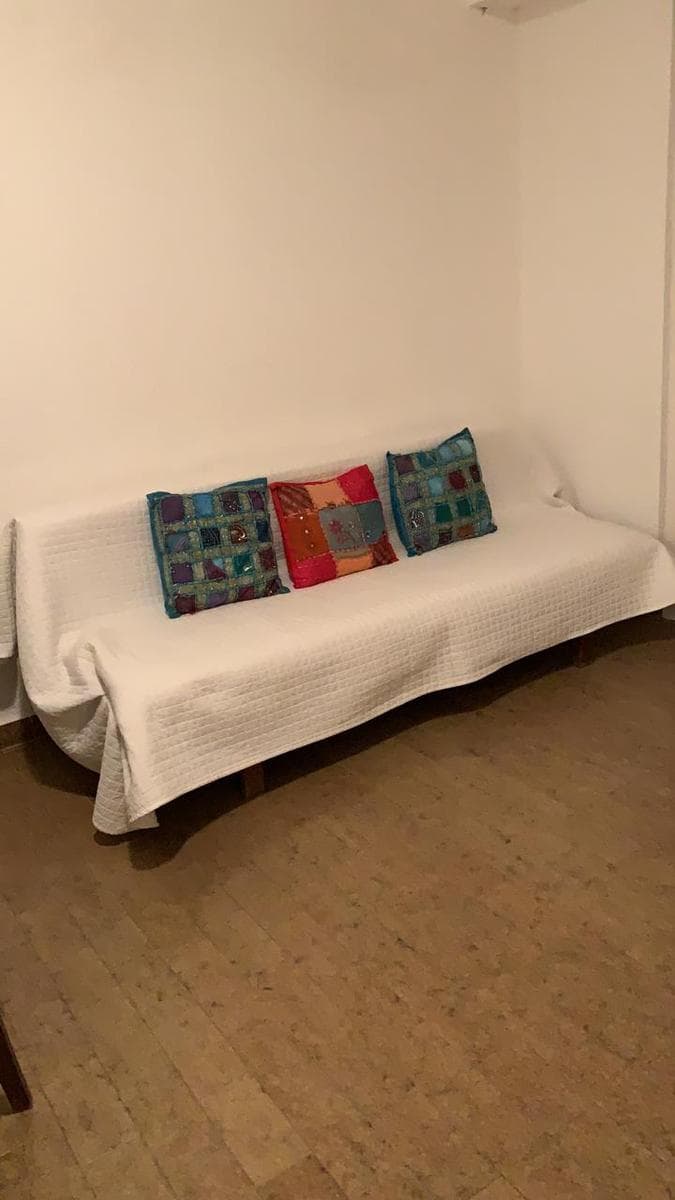 2-room apartment just steps from the ocean and downtown