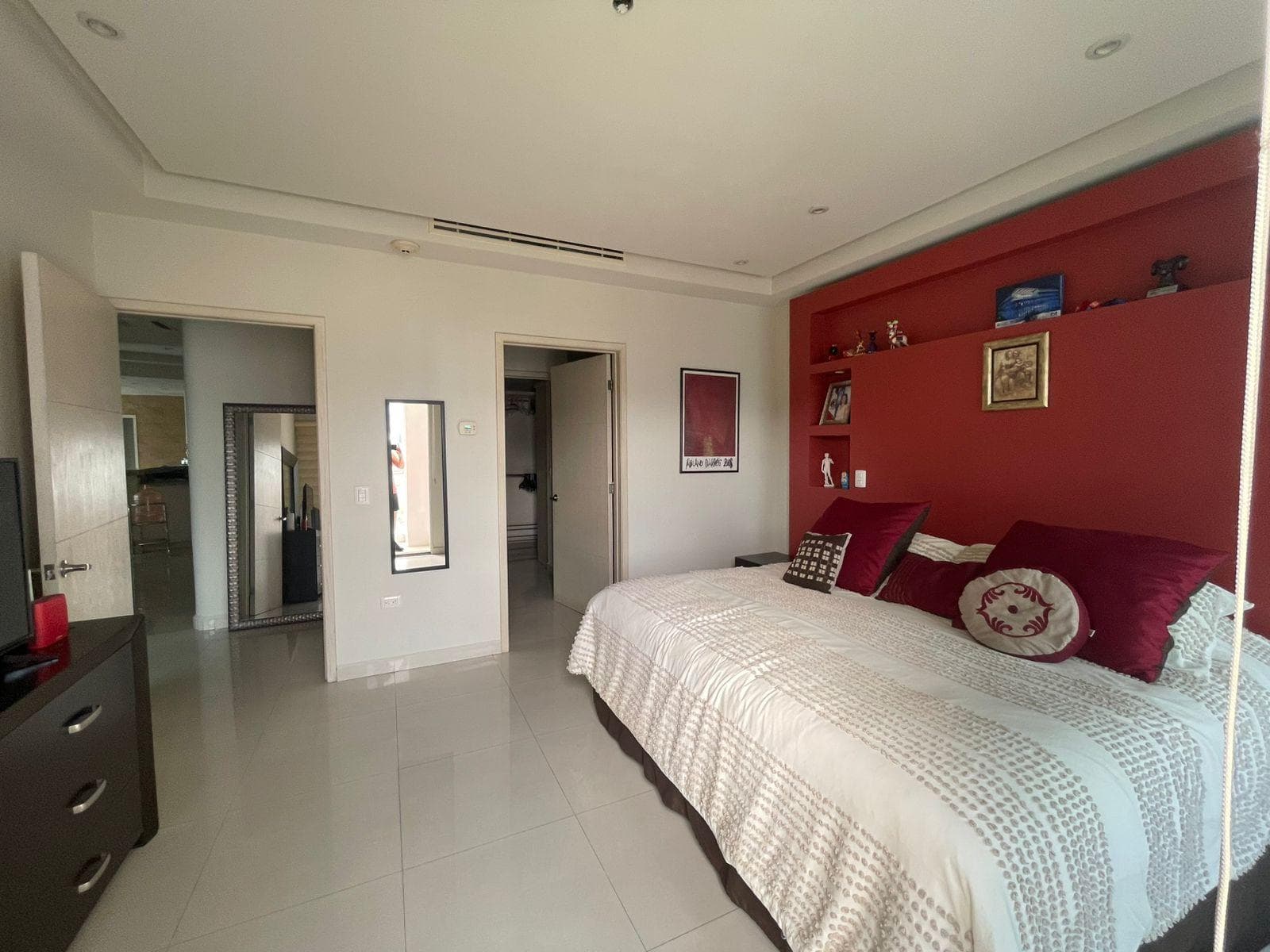 APARTMENT FOR SALE IN VALLE ORIENTE