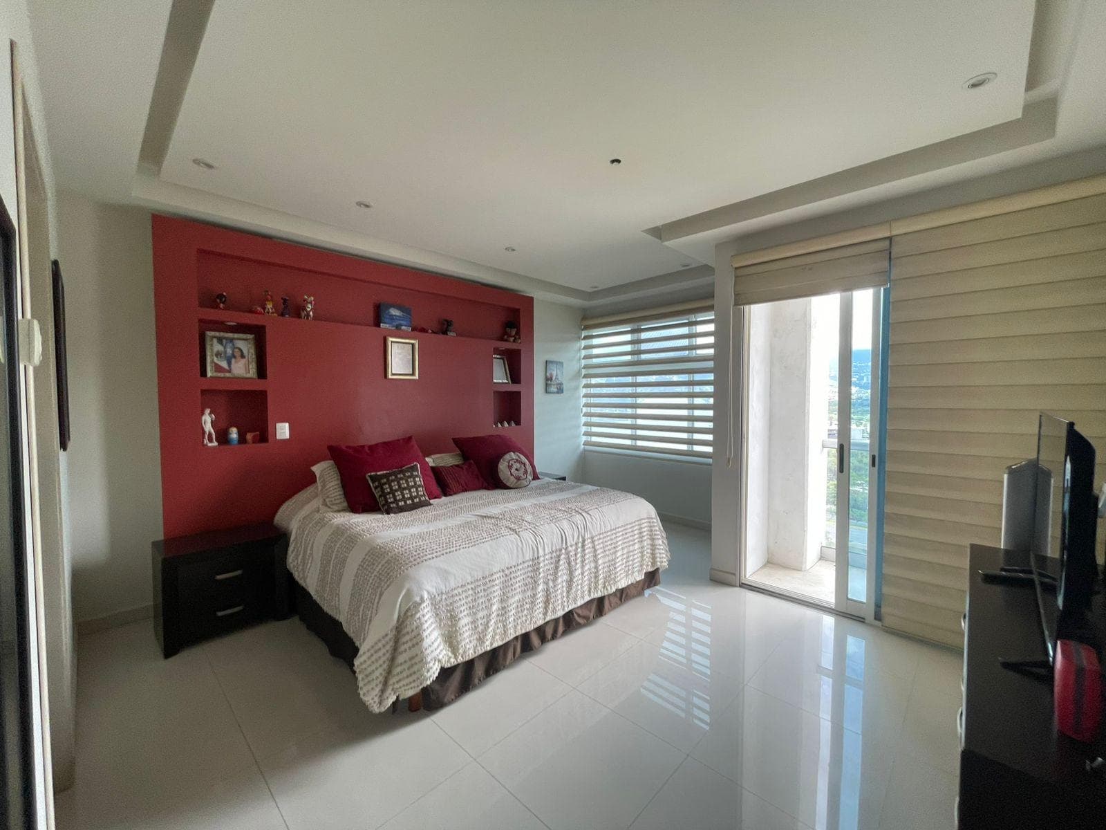 APARTMENT FOR SALE IN VALLE ORIENTE